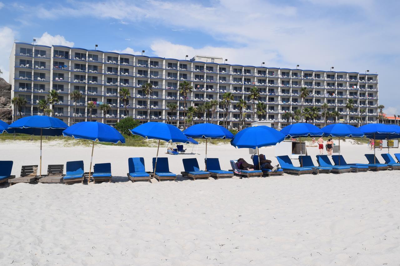 Days Inn By Wyndham Panama City Beach/Ocean Front Экстерьер фото